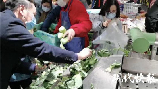 南京市场蔬菜供应充足1.2万多吨蔬菜在田在库