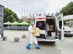 向“战疫急先锋”致敬！百果园为武汉市急救中心赠送水果
