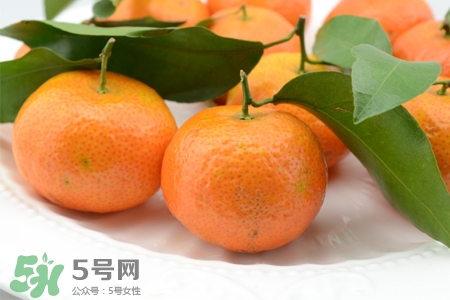 橘子发霉长得是什么？橘子发霉是什么菌？